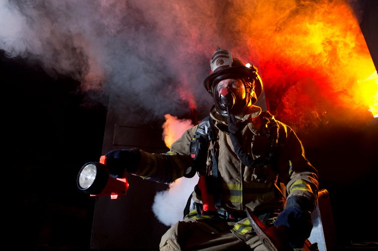 Deltair™ - Self Contained Breathing Apparatus (SCBA) in use