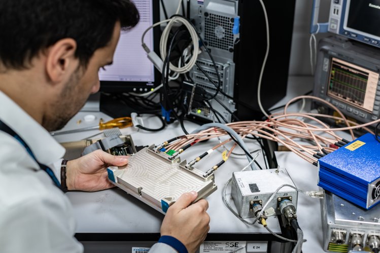 CHELTON | Military Systems and Technology