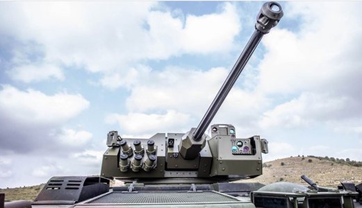 NEDINSCO signs contract with ESCRIBANO to deliver the BACK-UP SIGHT for the VCR 8x8 Dragon