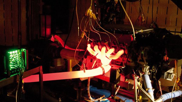 New Preamplifier Gets Closer to Hot Sources