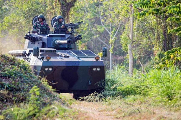 PT Pindad and Timoney sign contract at IDEX for Badak 6x6 mobility system upgrade