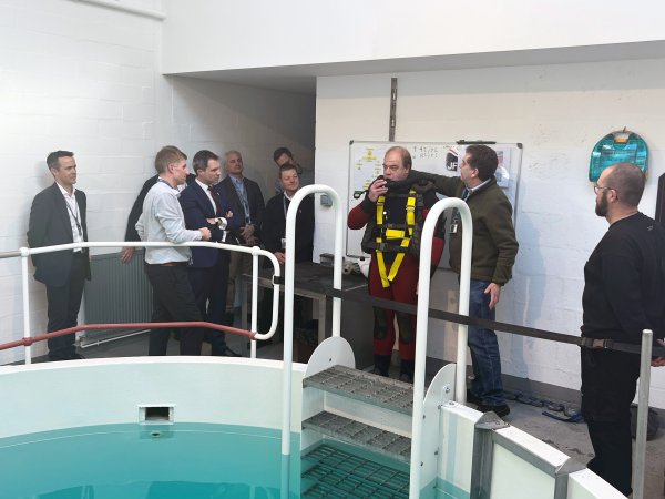 Andrew Bowie MP visits JFD Westhill to see a global success story in the underwater industry