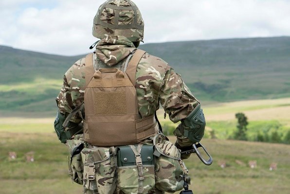 NP Aerospace Supplies Life Saving Body Armour to Ukraine Soldiers